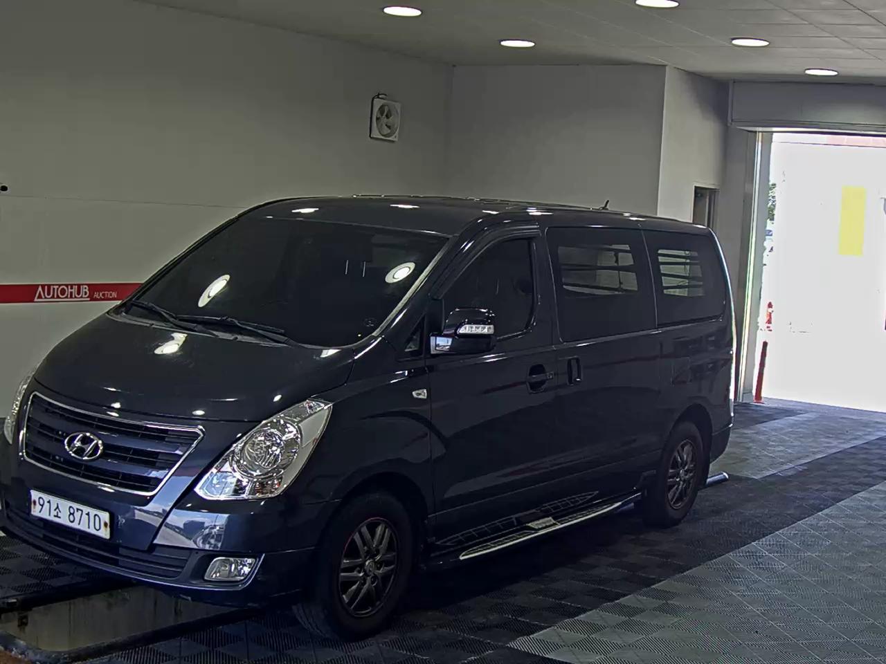 2017 - hyundai grand starex