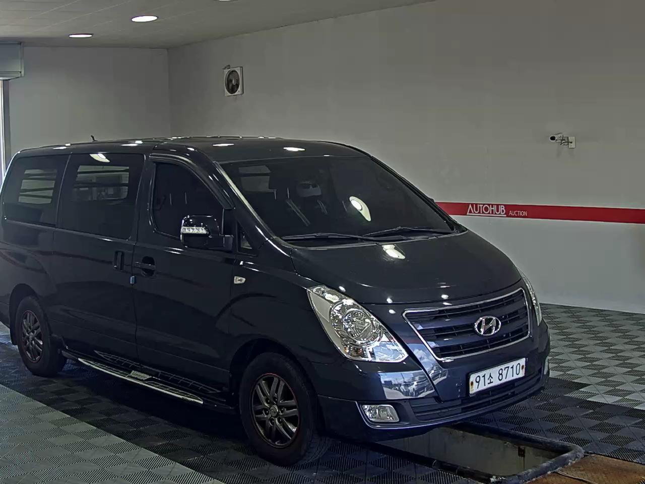 2017 - hyundai grand starex