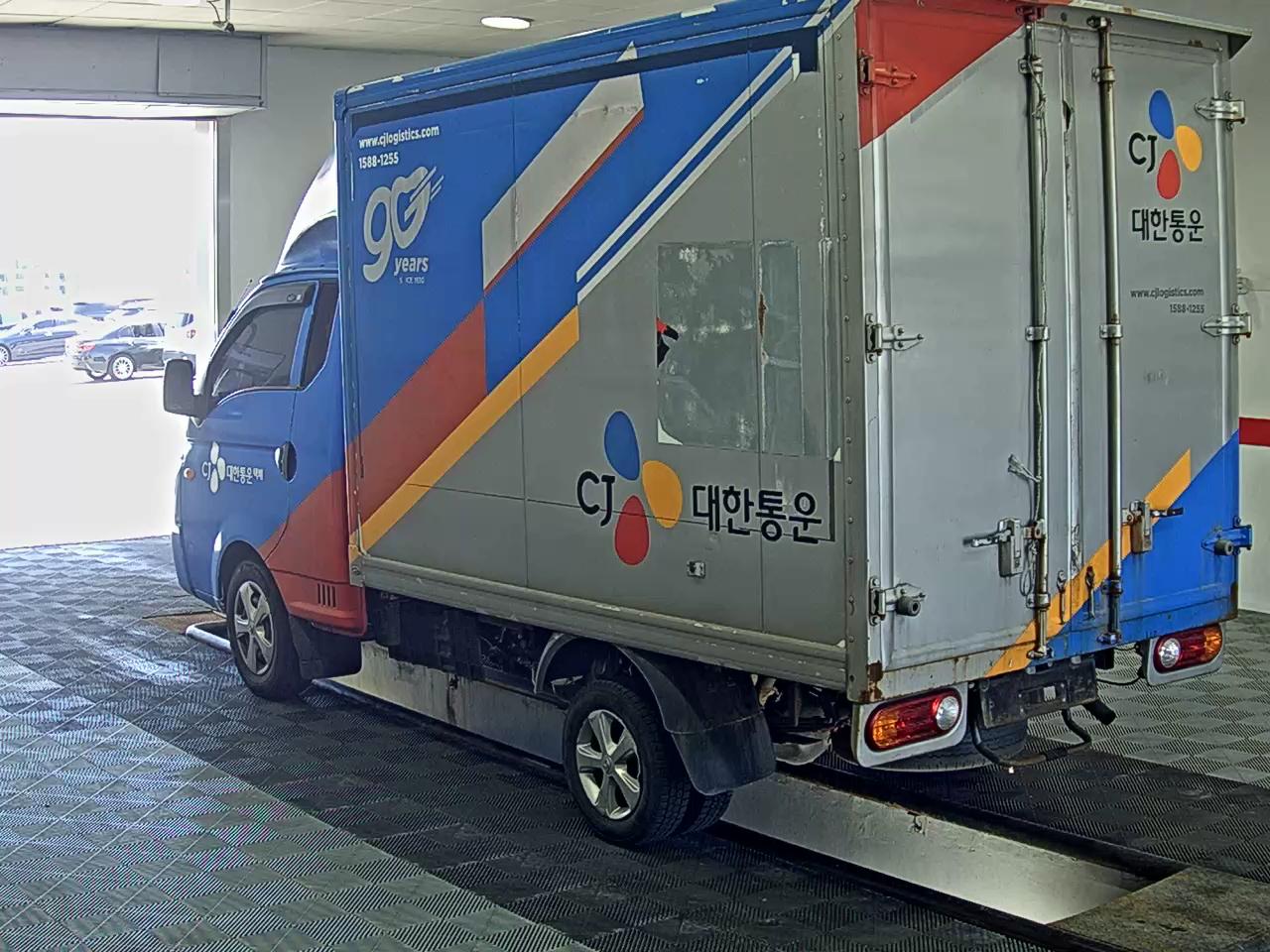 2013 - hyundai porter