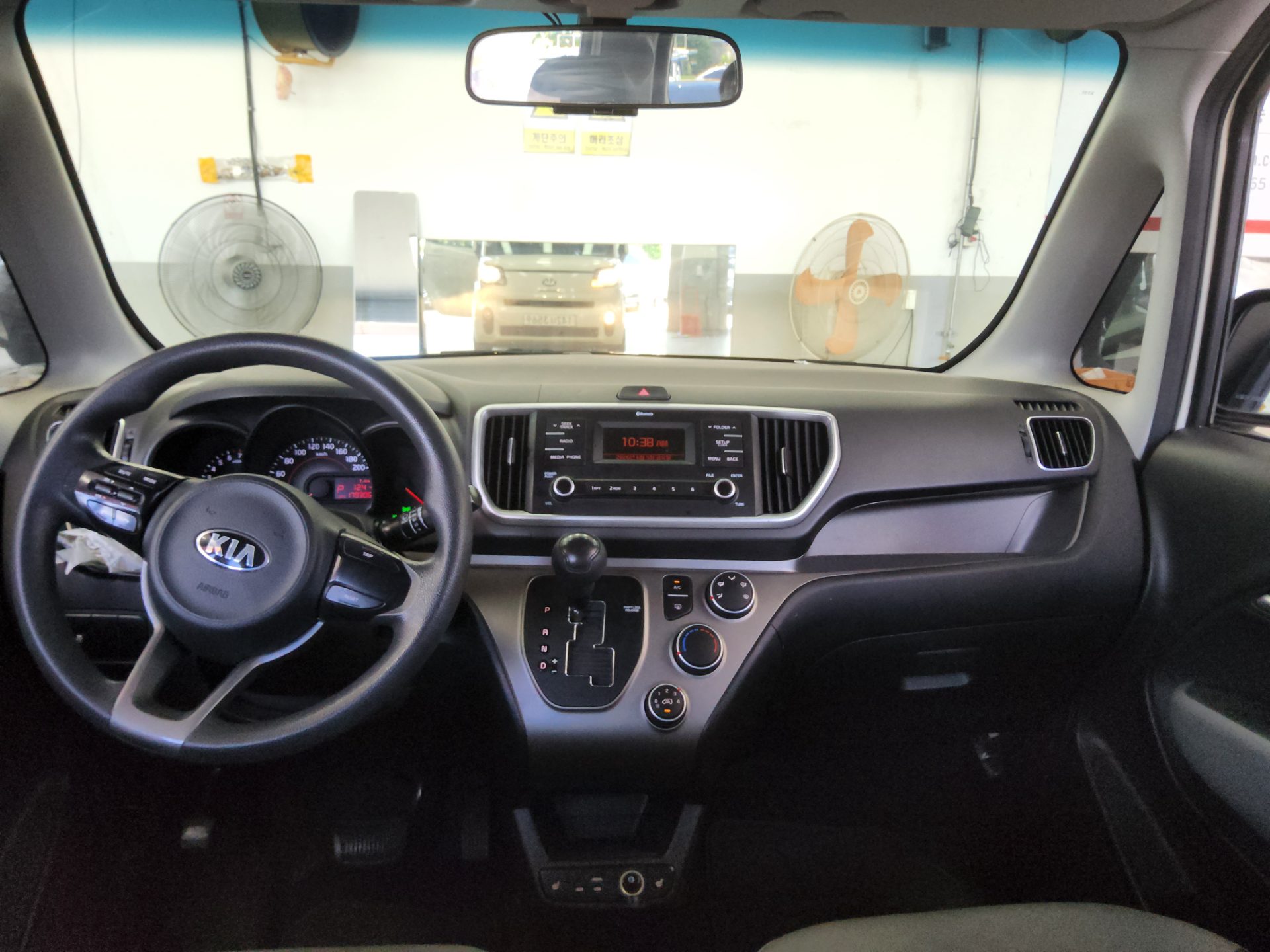 2019 - kia ray