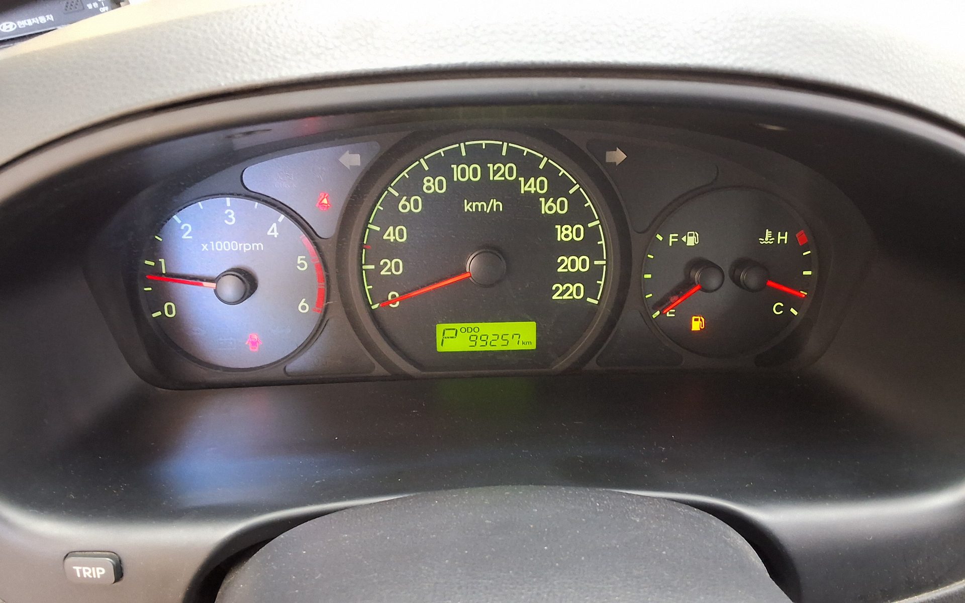 2009 - hyundai grand starex