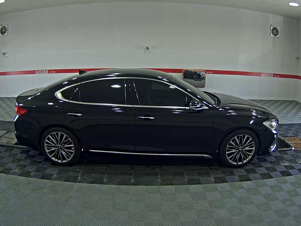 2018 - hyundai grandeur