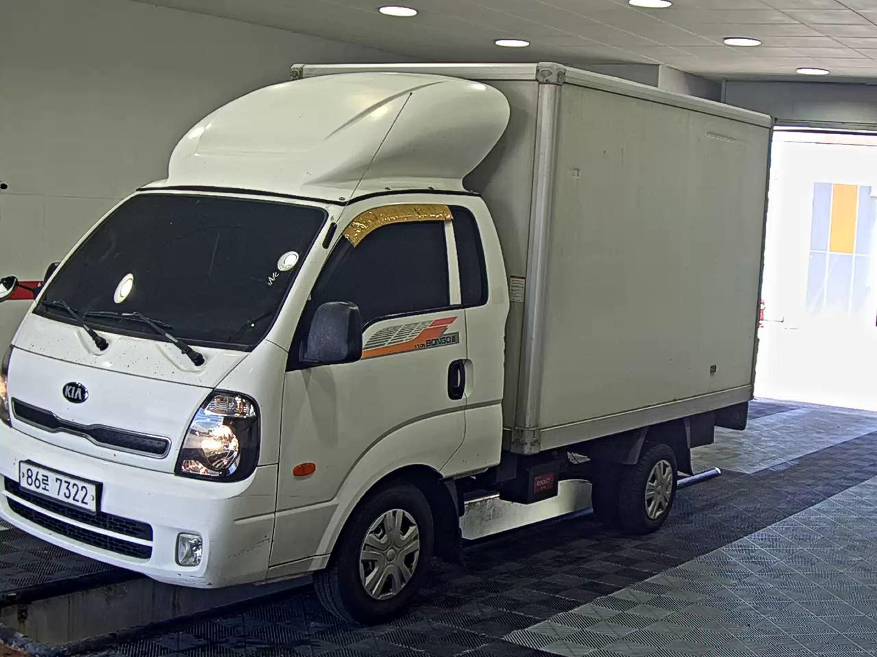 2017 - kia bongo