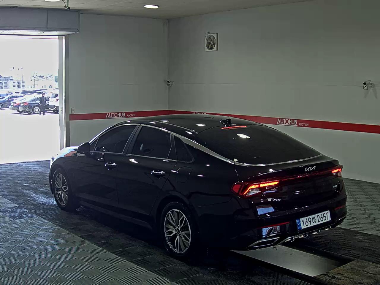 2022 - kia k5