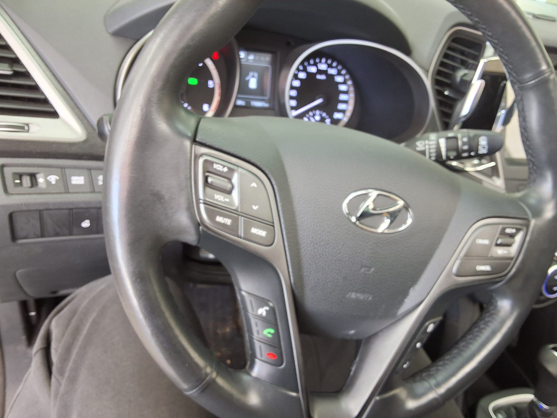 2016 - hyundai santa fe