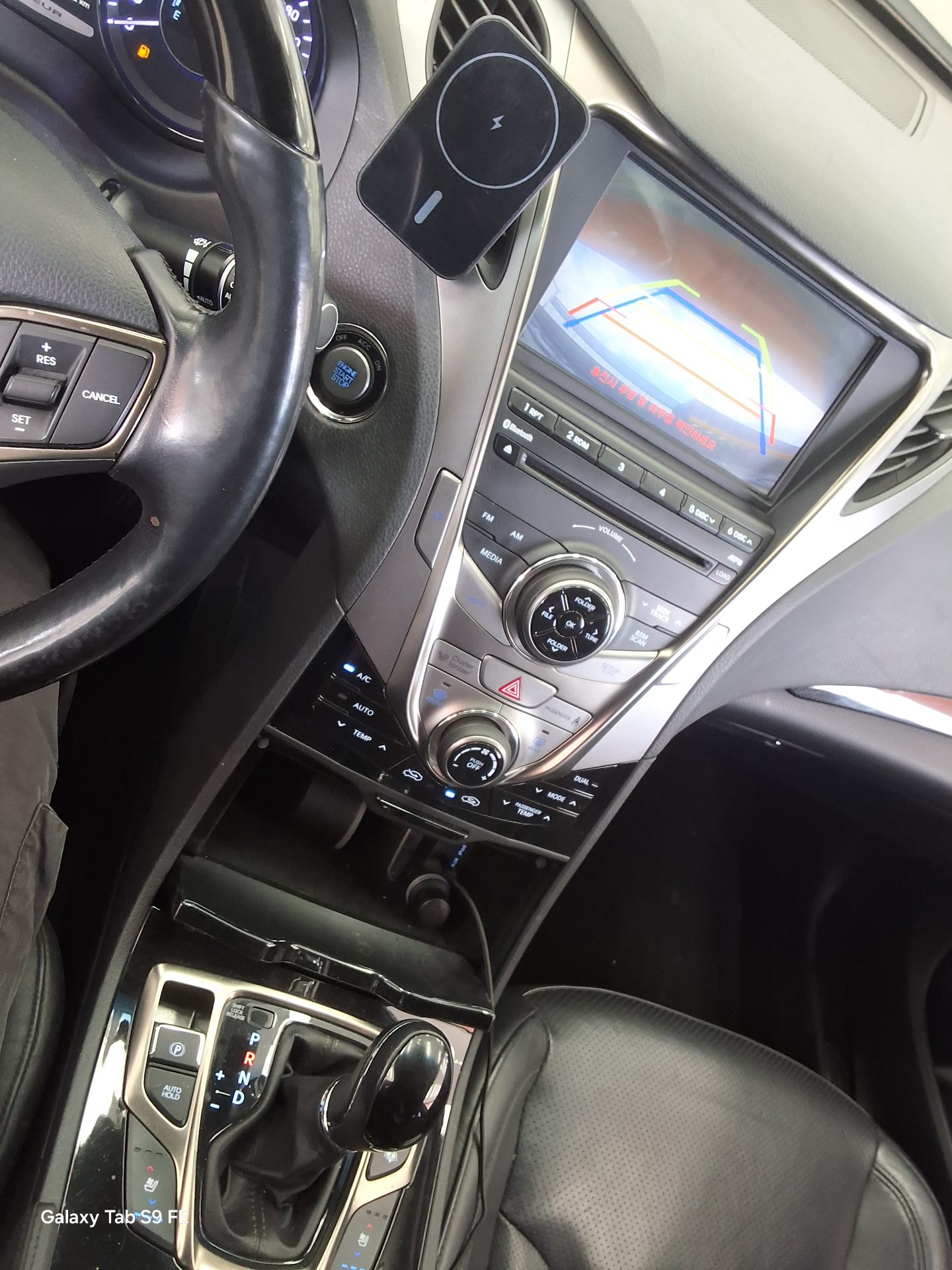 2012 - hyundai grandeur