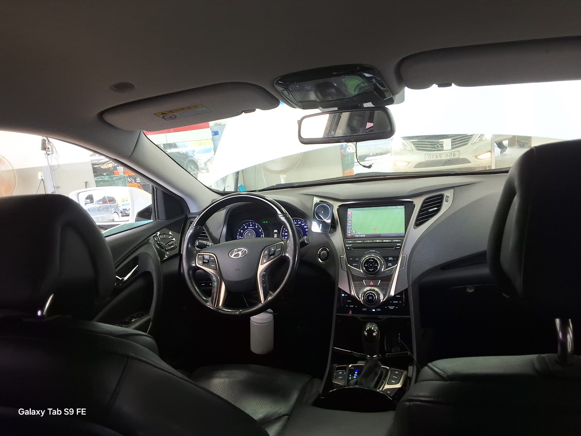 2012 - hyundai grandeur