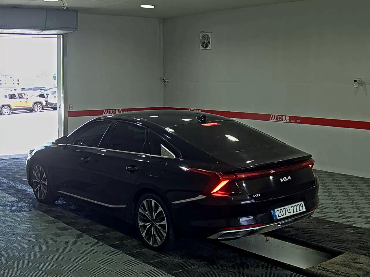2022 - kia k8