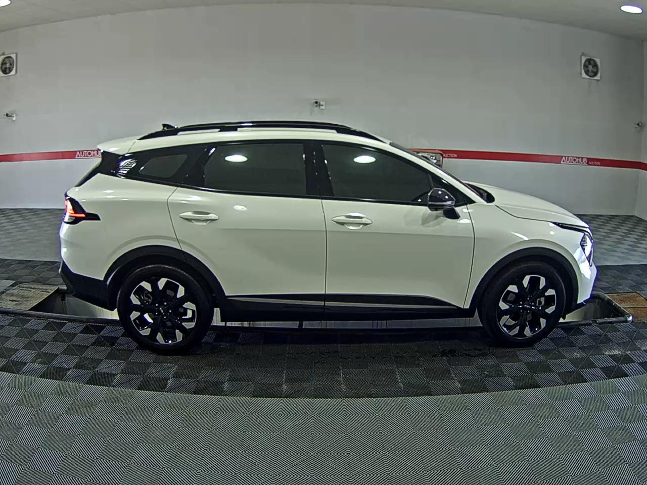 2022 - kia sportage
