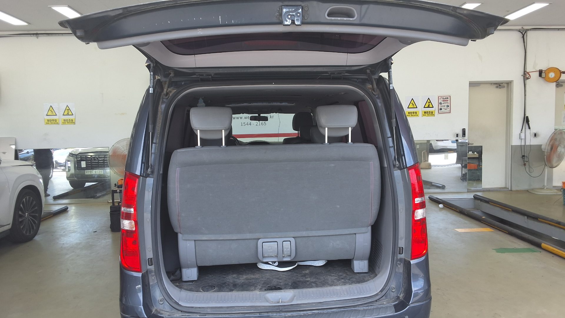 2018 - hyundai grand starex