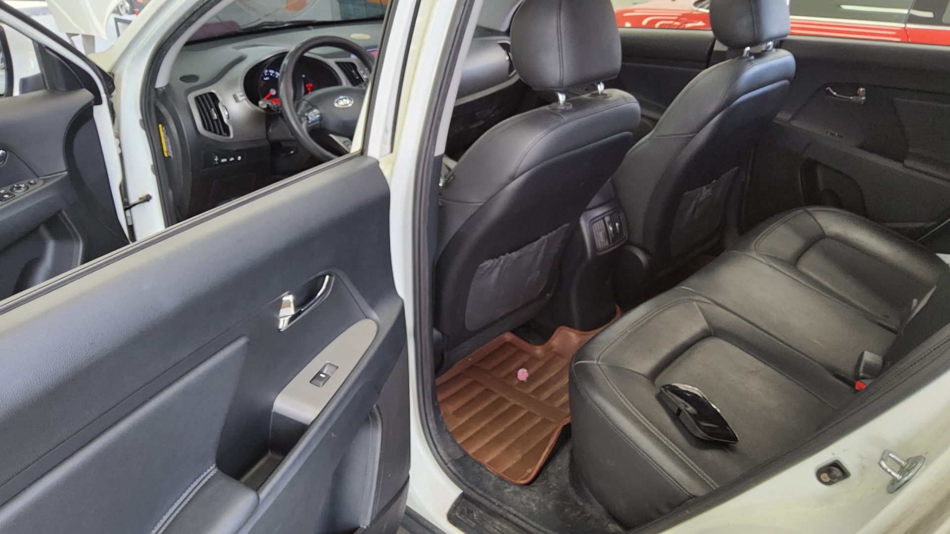 2014 - kia sportage