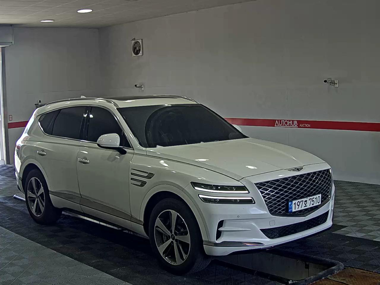 2022 - genesis gv80