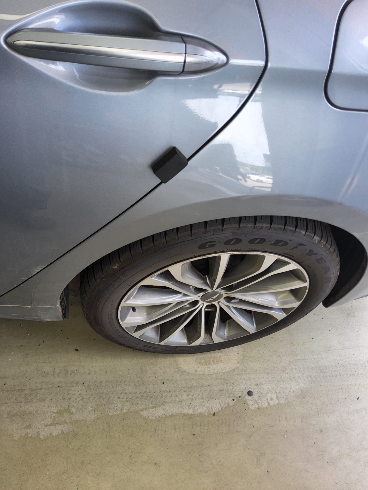 2014 - hyundai g330
