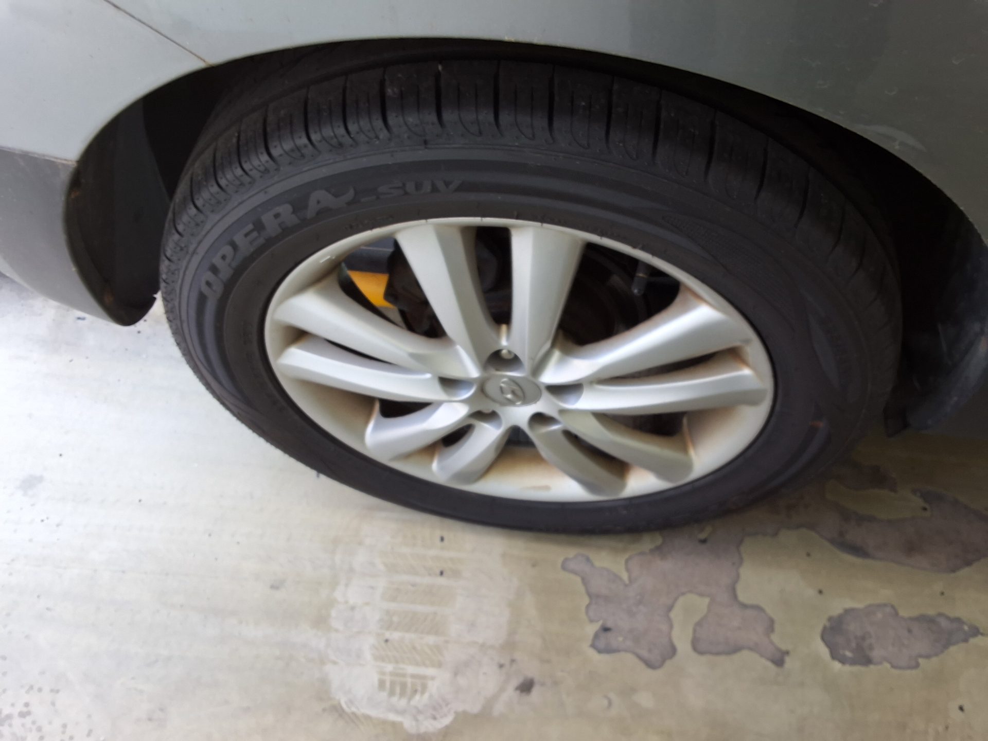 2010 - hyundai tucson