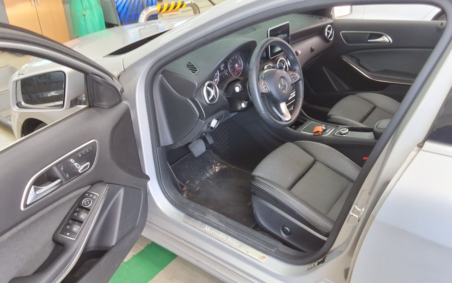 2016 - mercedes-benz a200