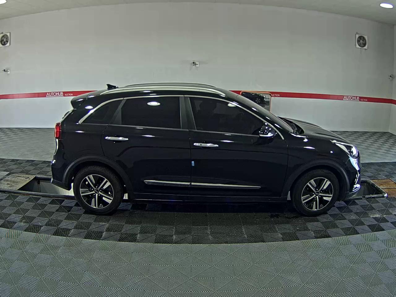 2020 - kia niro