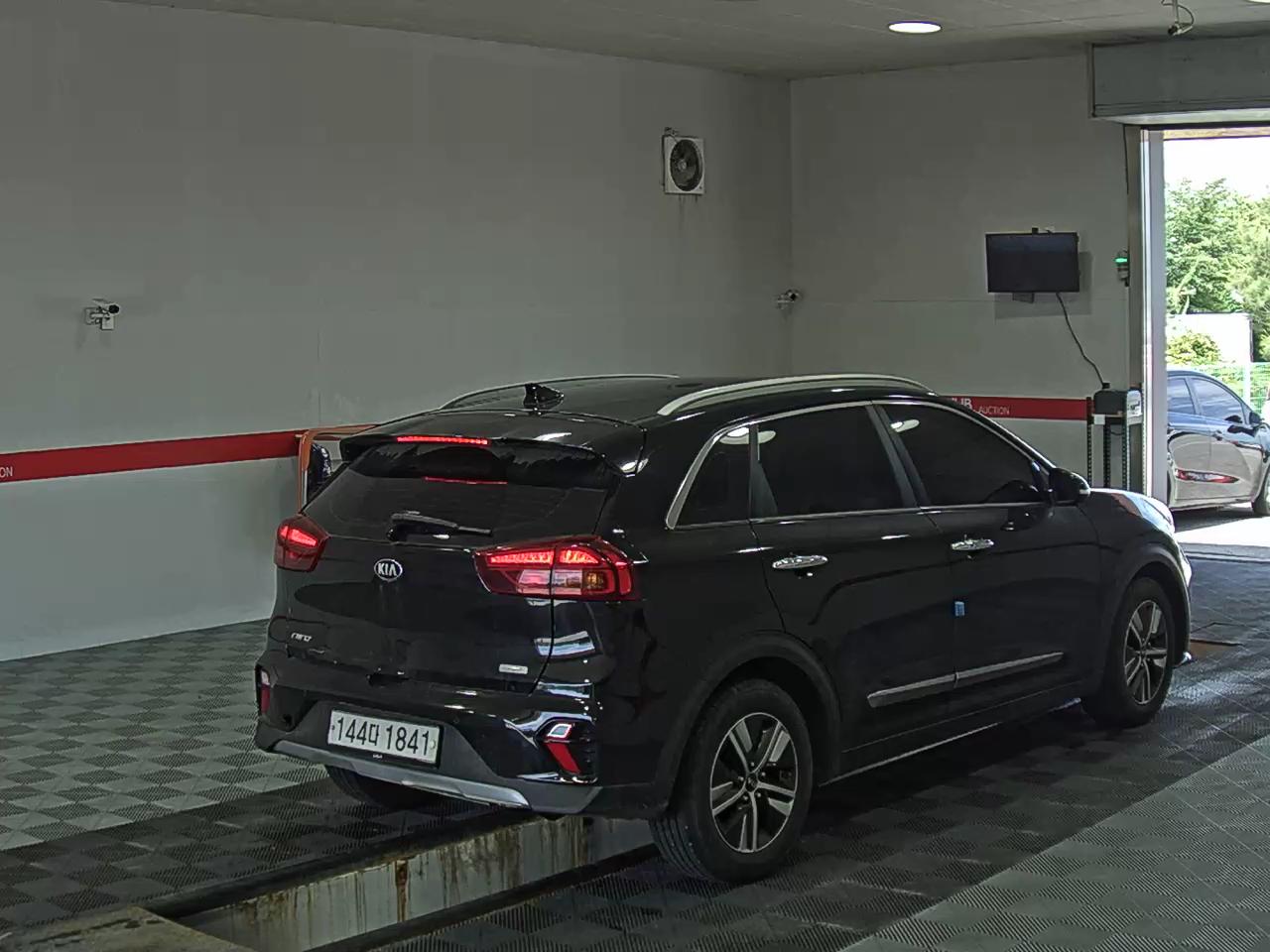 2020 - kia niro