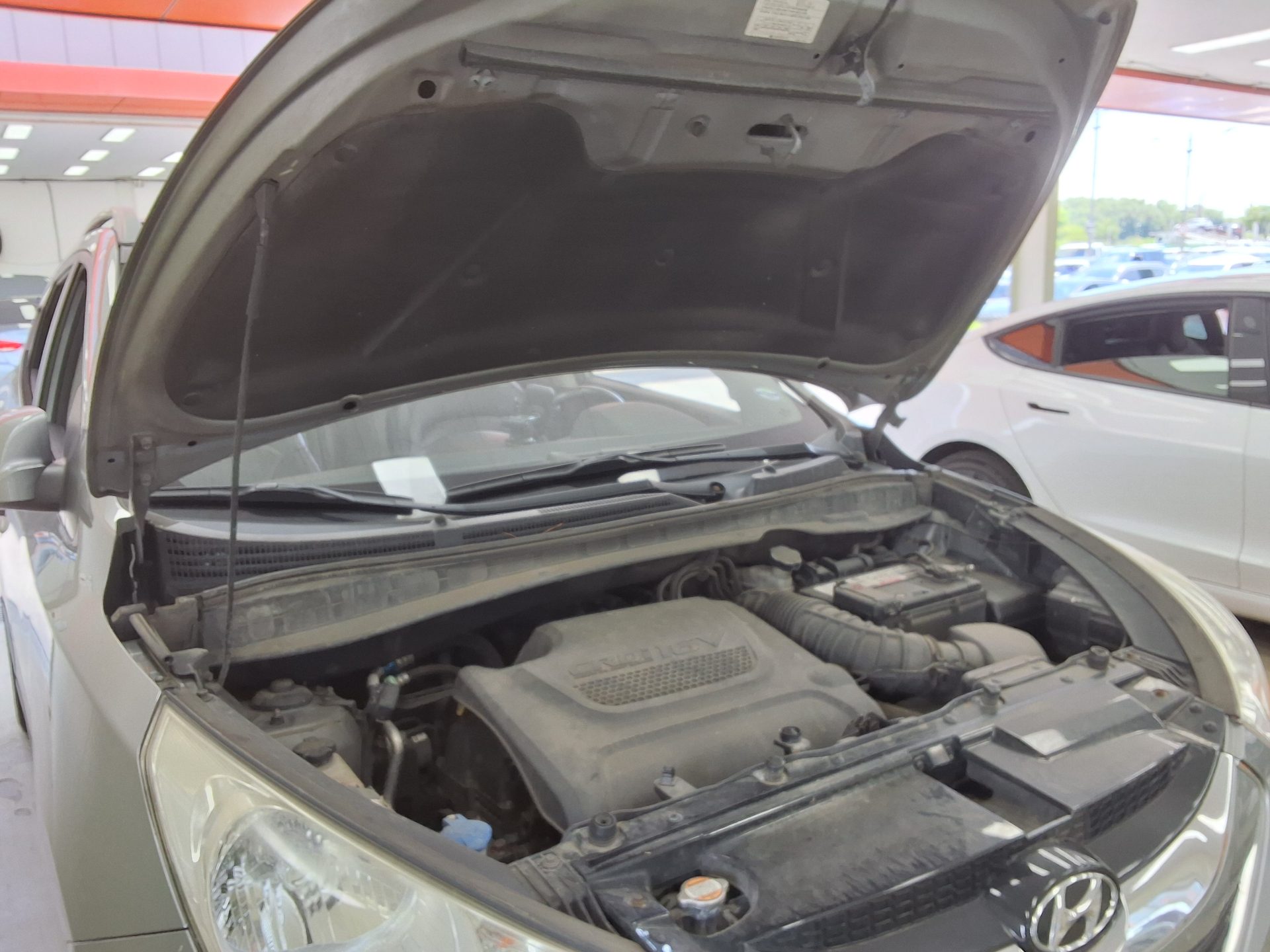 2010 - hyundai tucson