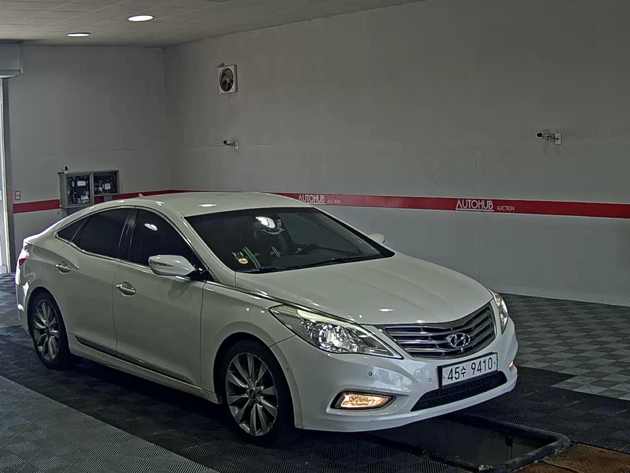 2012 - hyundai grandeur