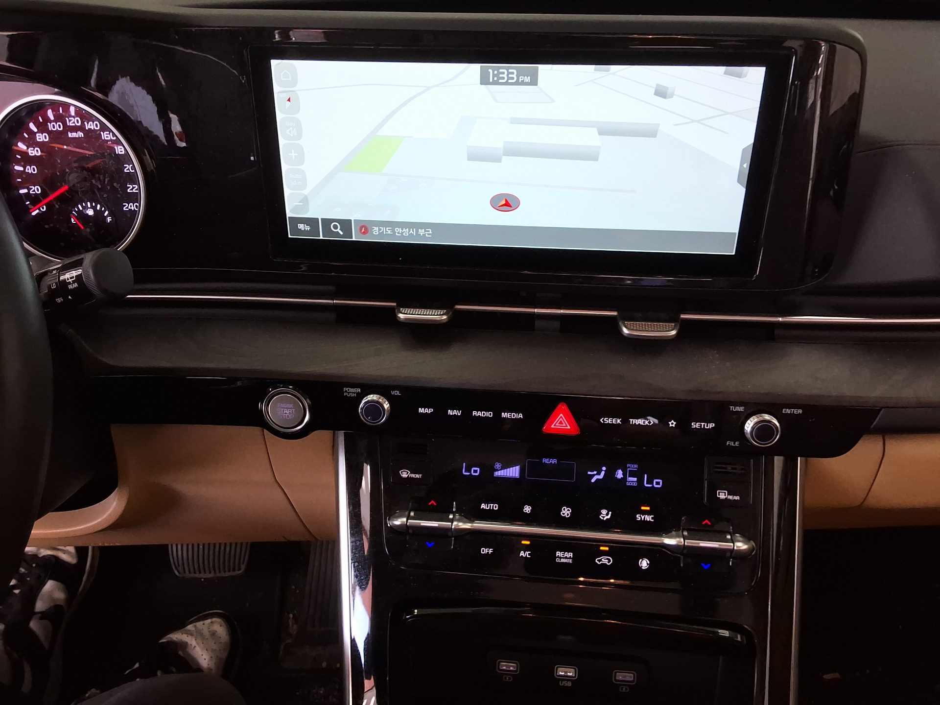 2022 - kia carnival