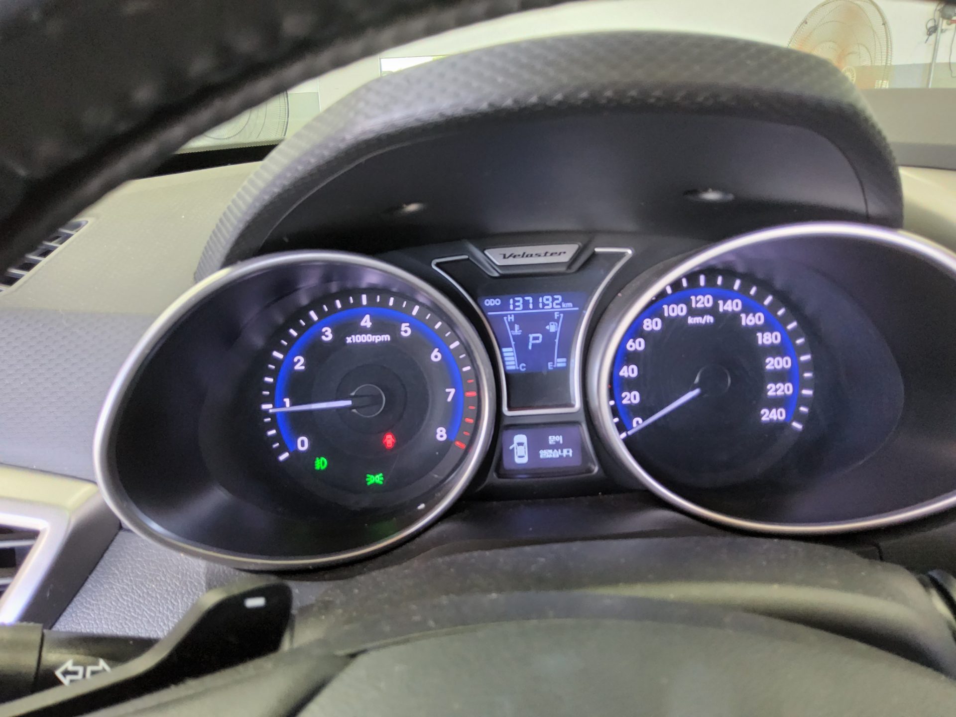 2012 - hyundai veloster