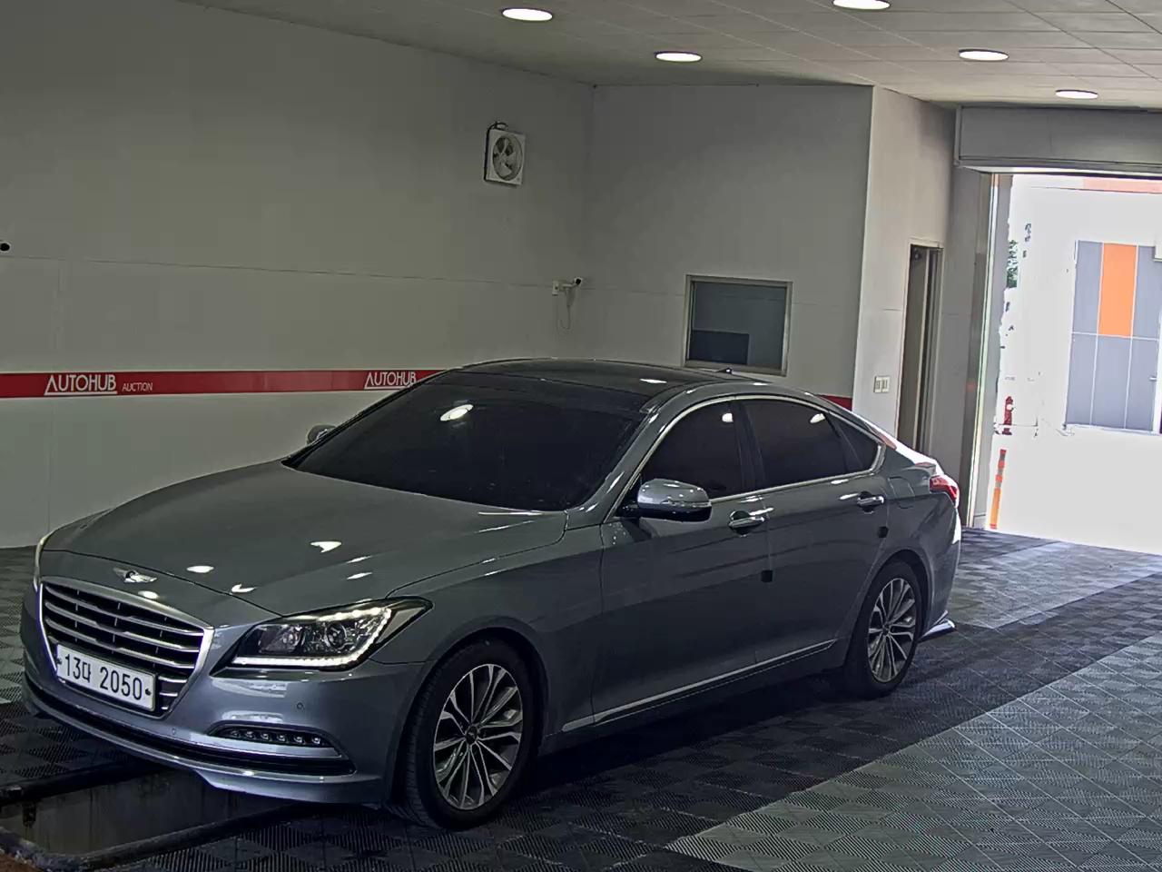 HYUNDAI GENESIS DH G330
