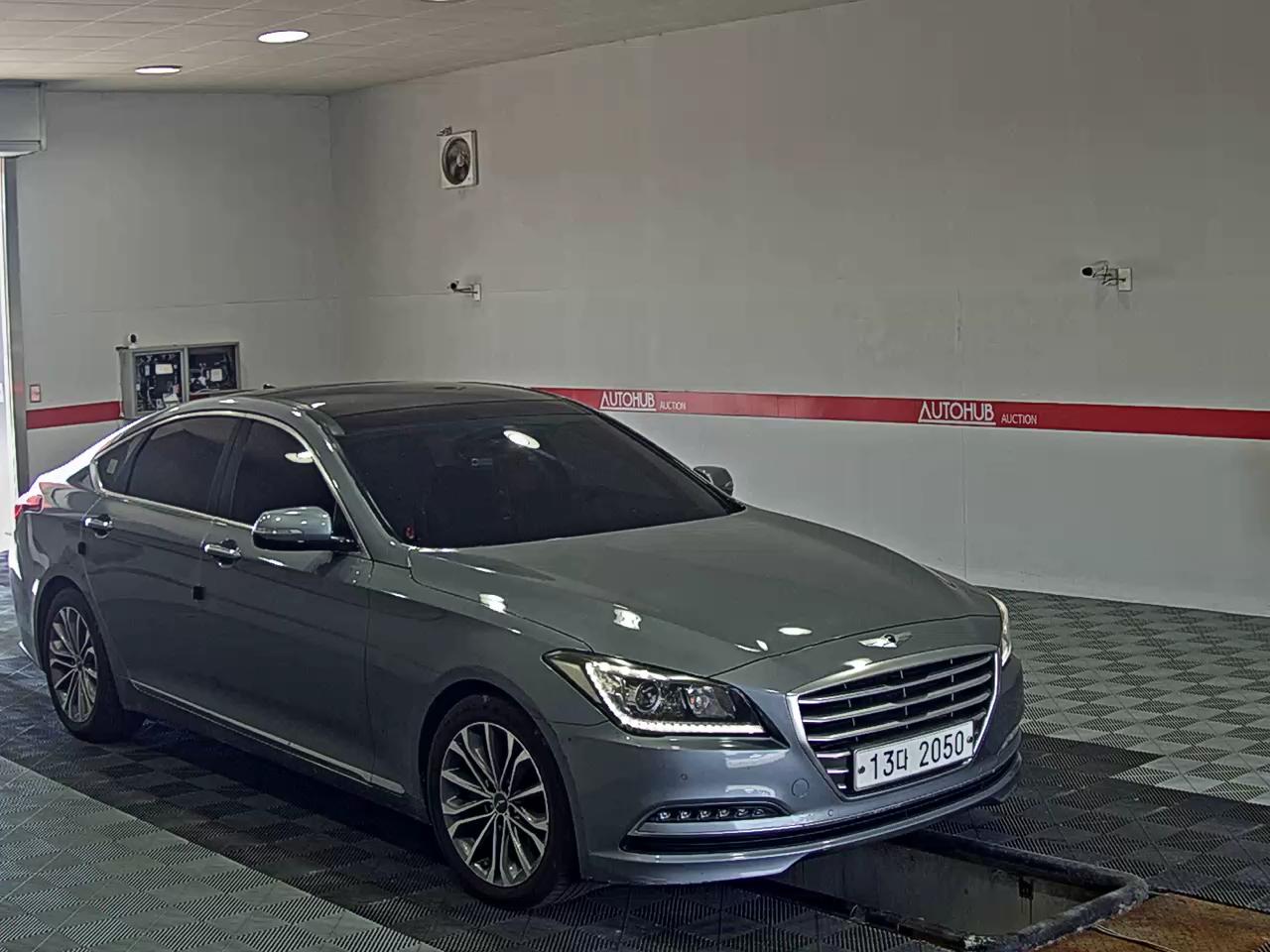 2014 - hyundai g330