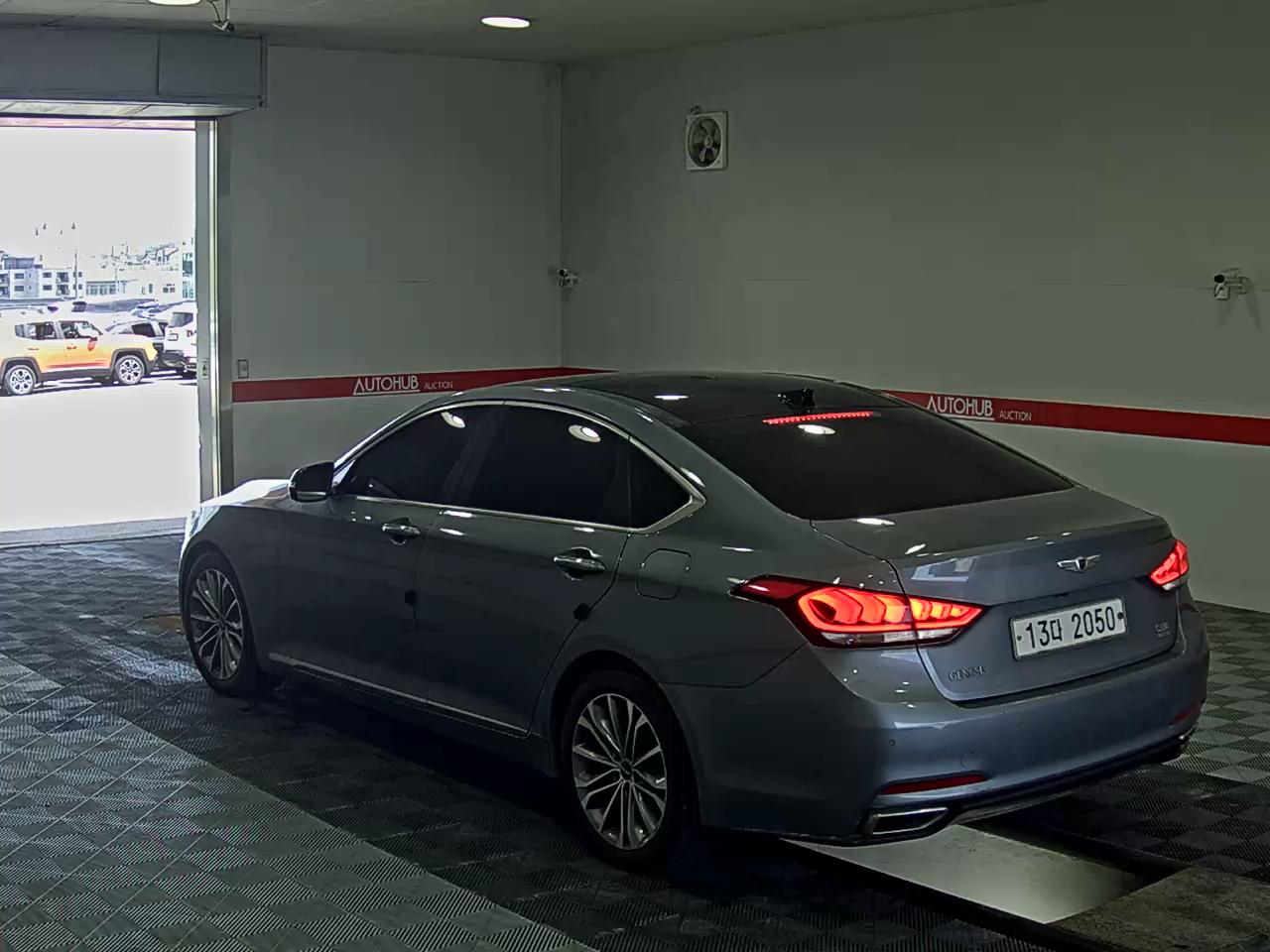 2014 - hyundai g330