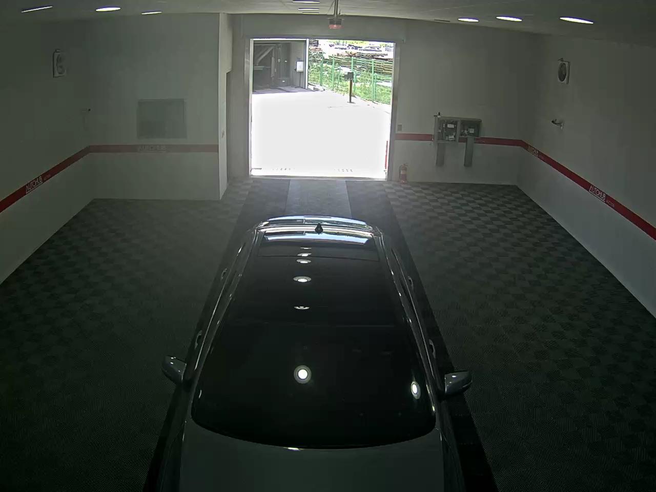 2014 - hyundai g330