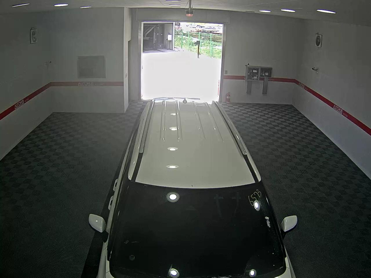 2022 - kia carnival