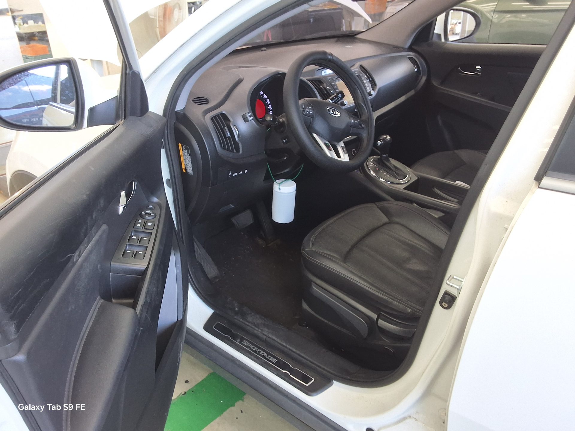2012 - kia sportage