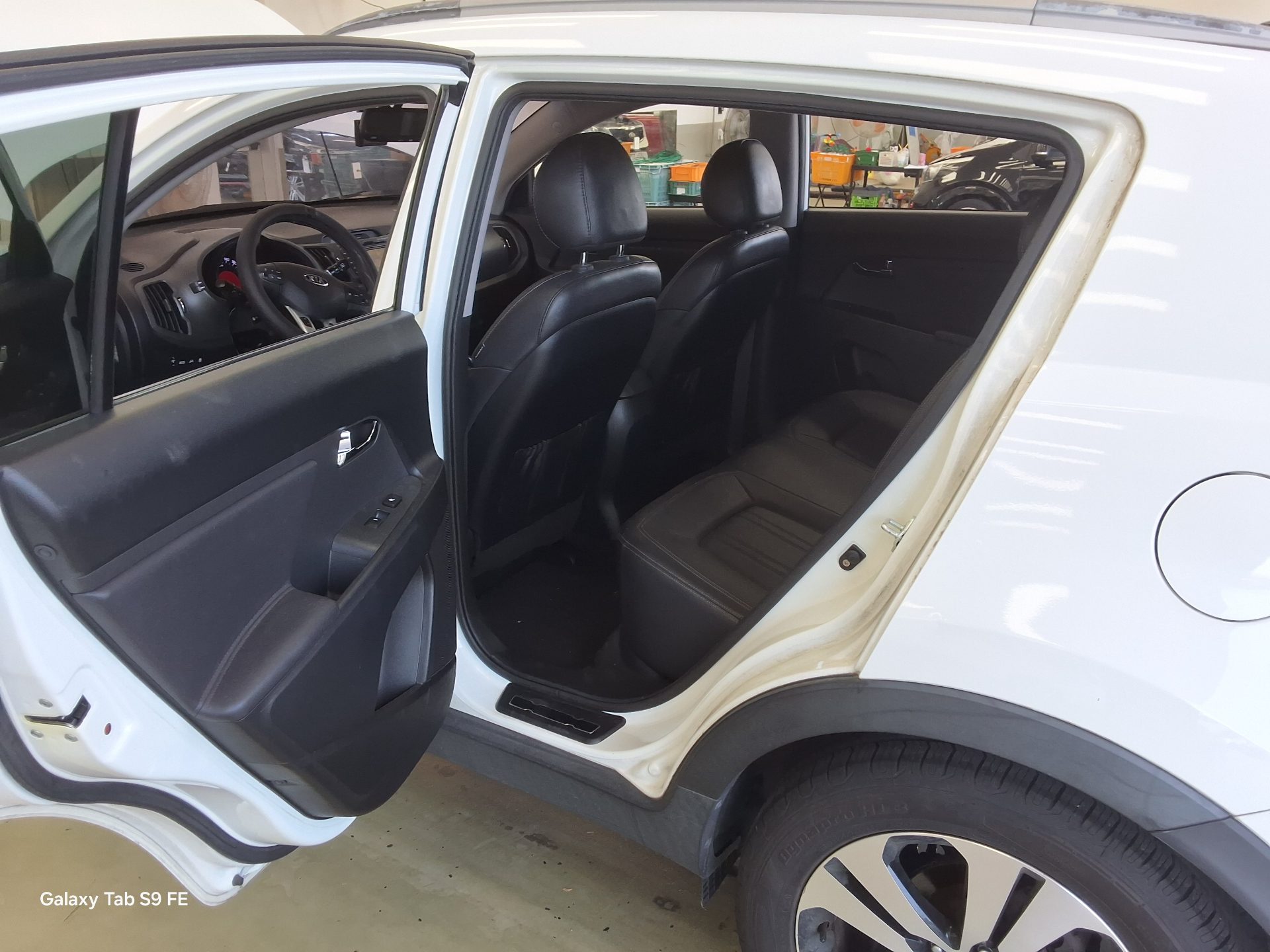 2012 - kia sportage