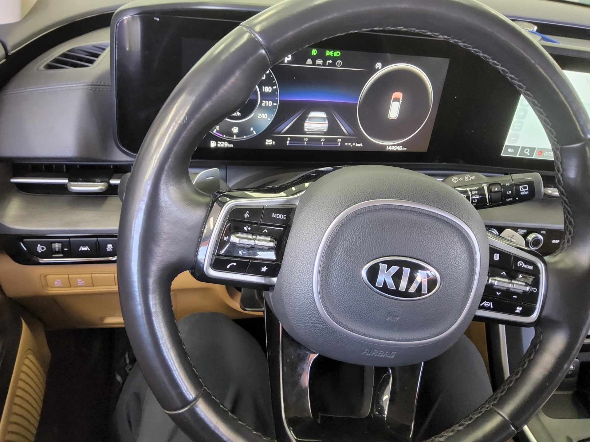 2021 - kia carnival