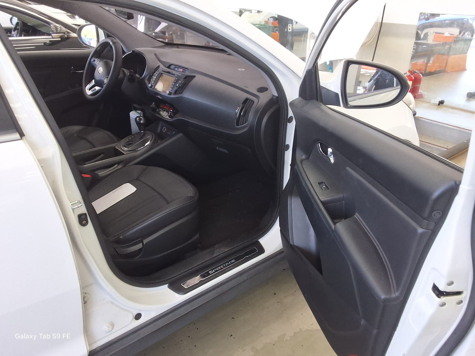 2012 - kia sportage