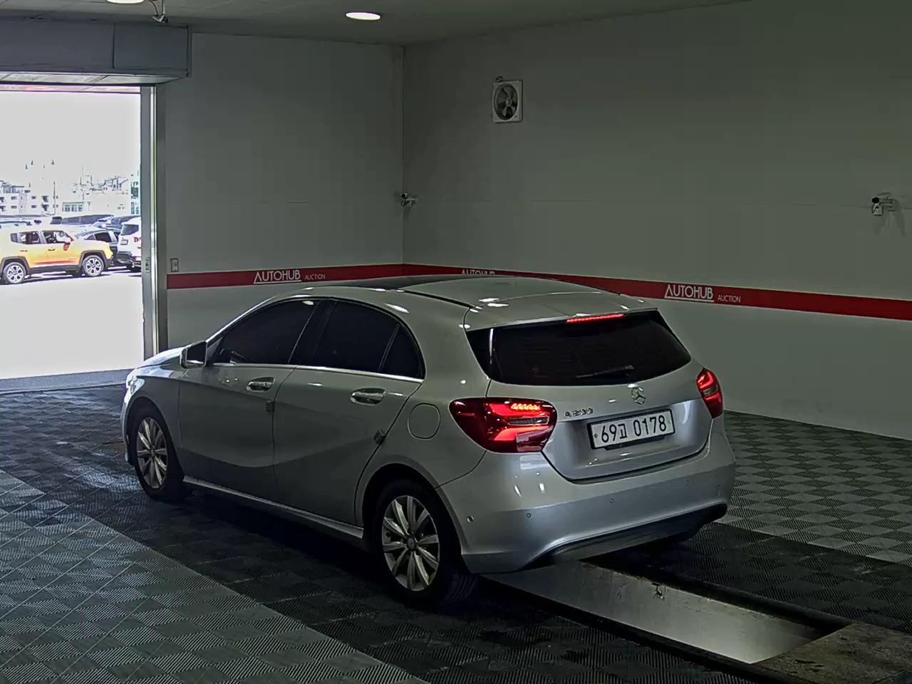 2016 - mercedes-benz a200