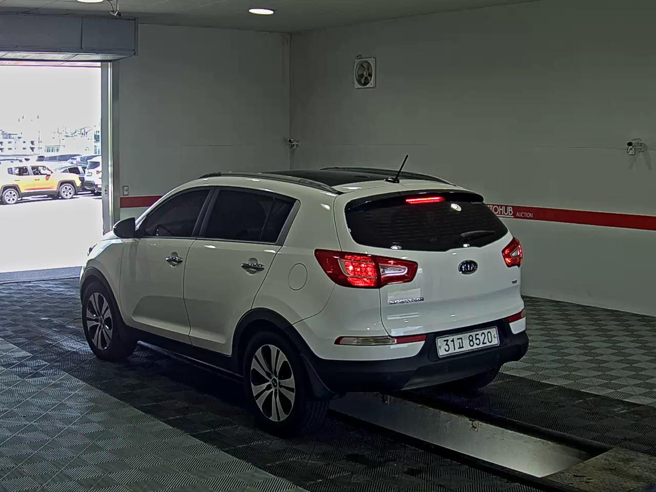 2012 - kia sportage