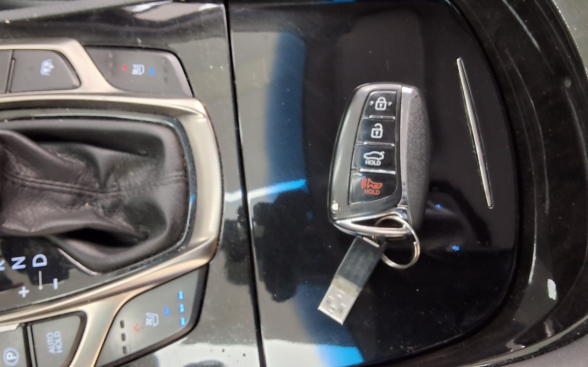 2012 - hyundai grandeur