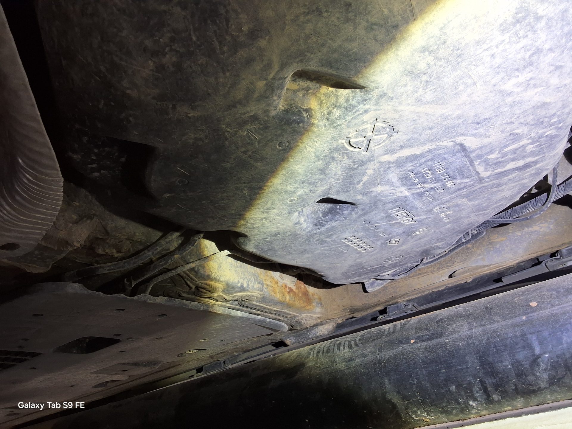 2016 - renault sm6