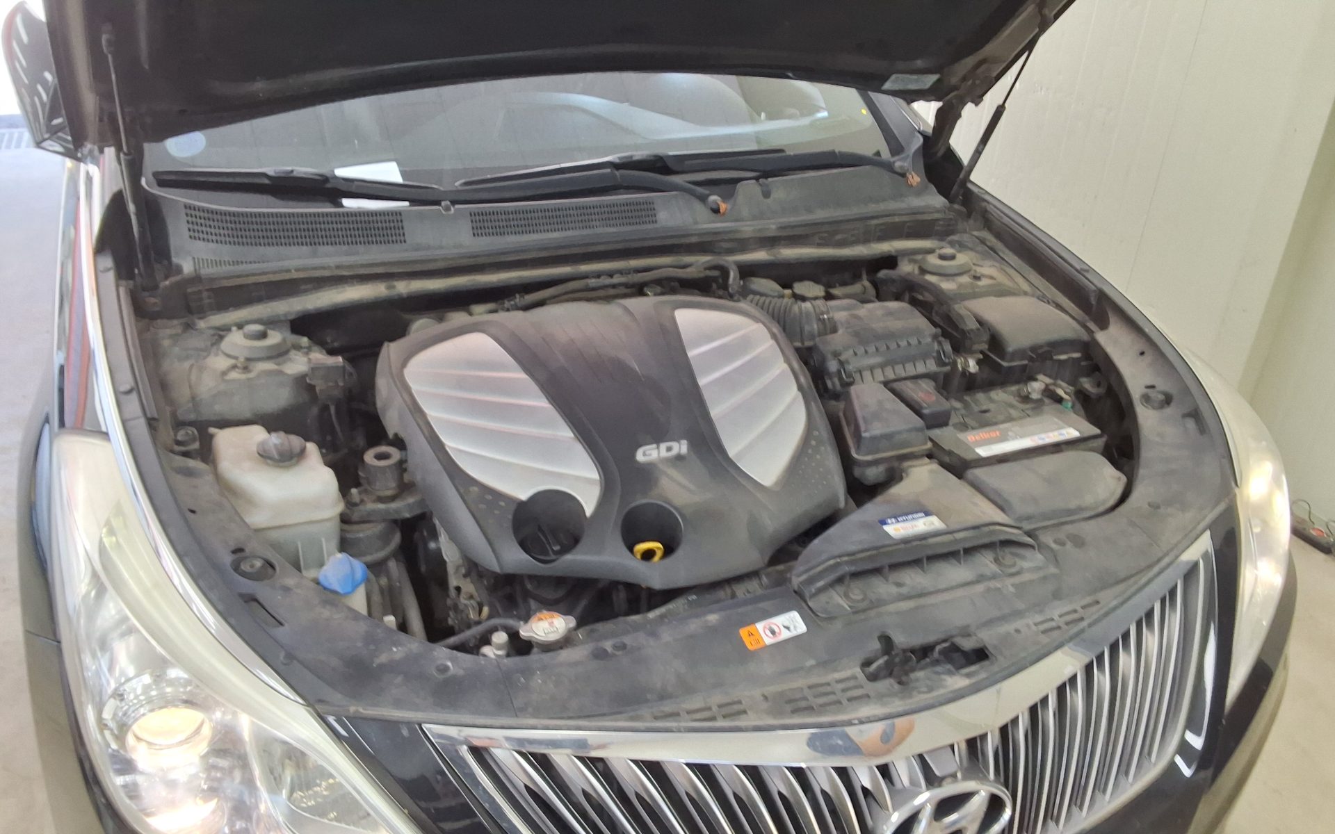 2012 - hyundai grandeur