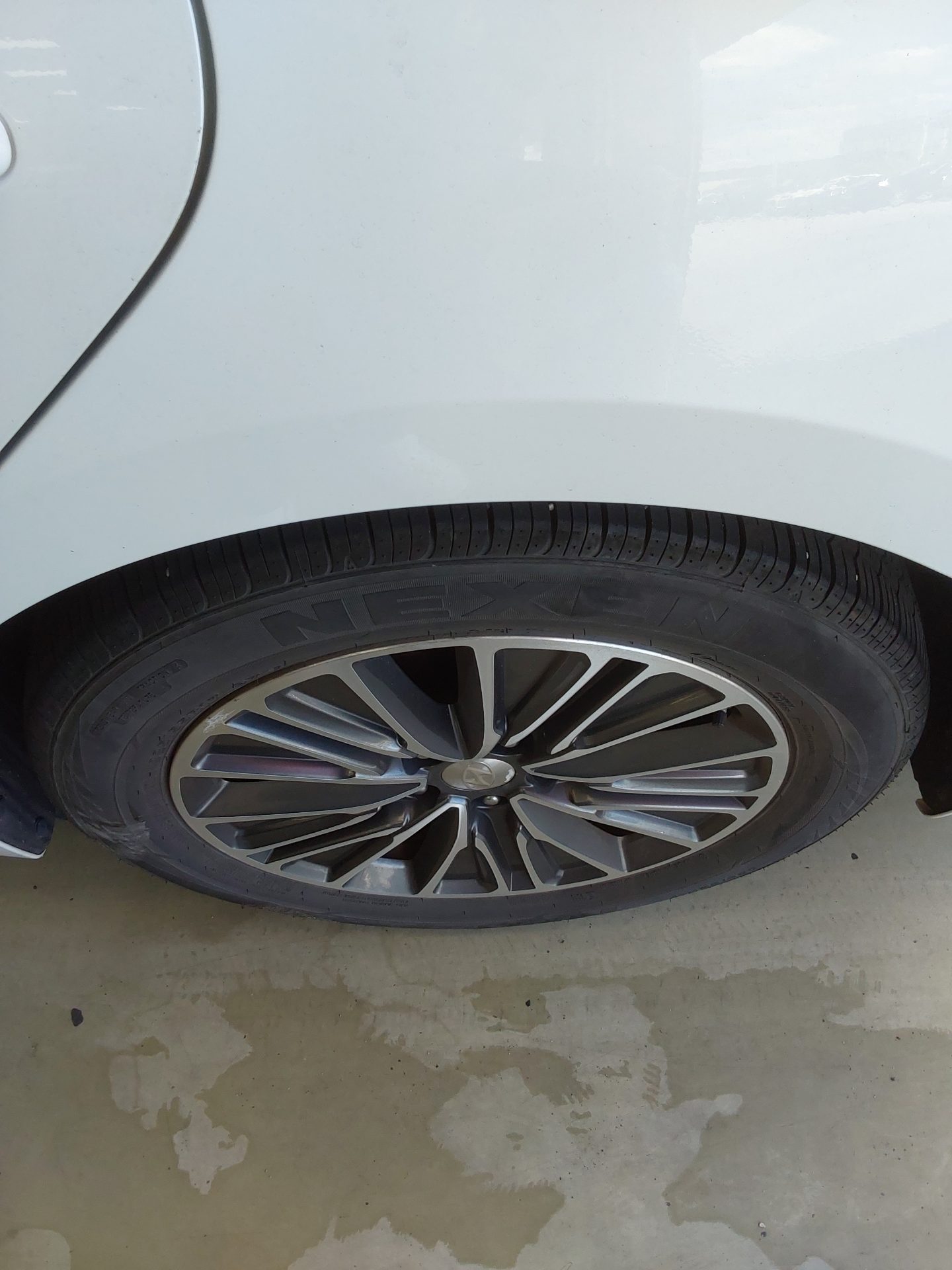 2018 - hyundai grandeur