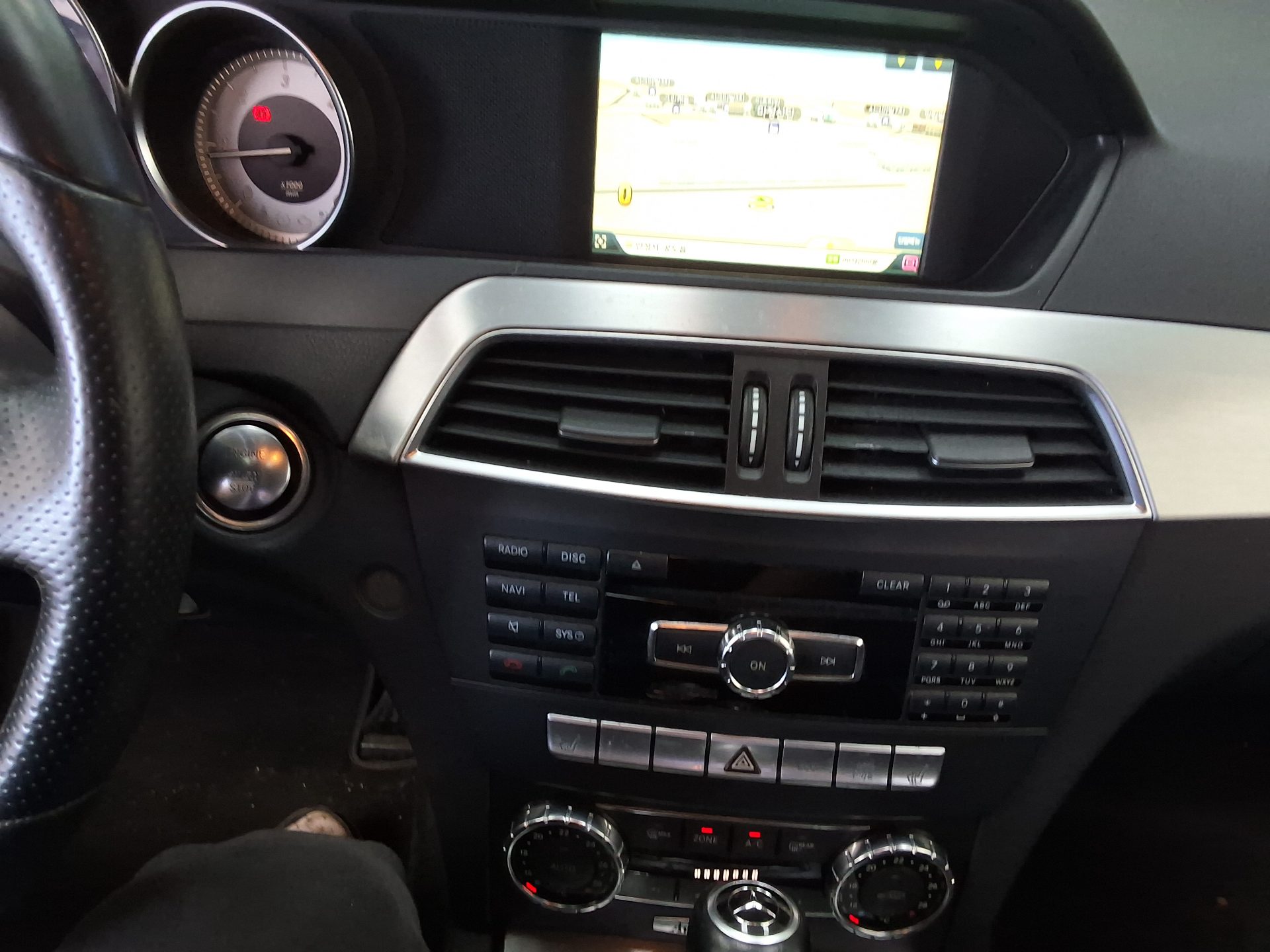 2012 - mercedes-benz c220