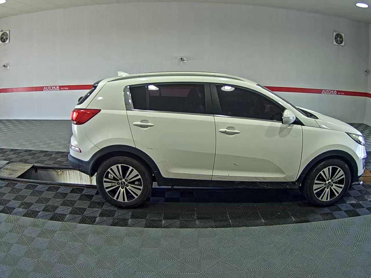 2016 - kia sportage