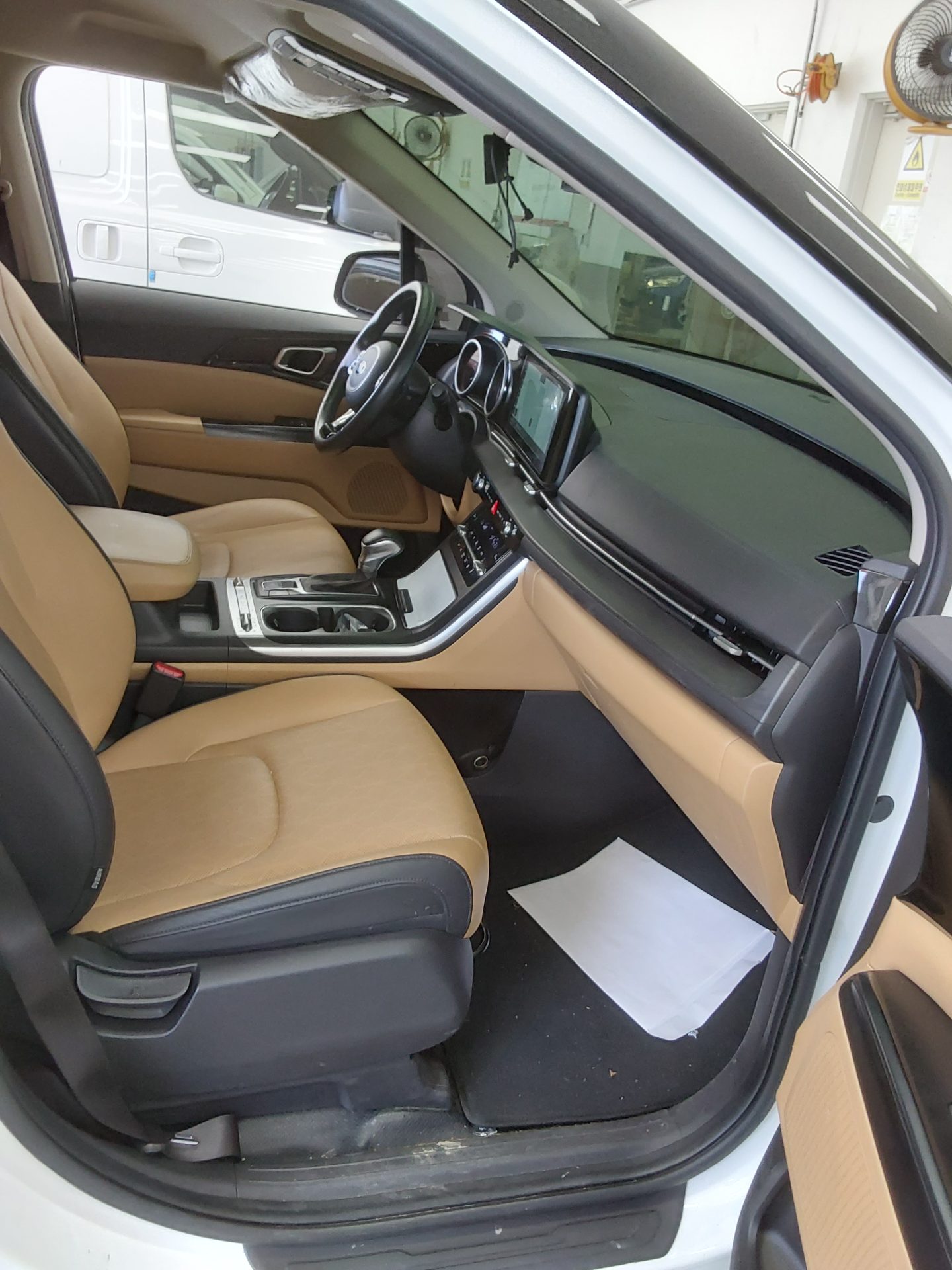 2021 - kia carnival