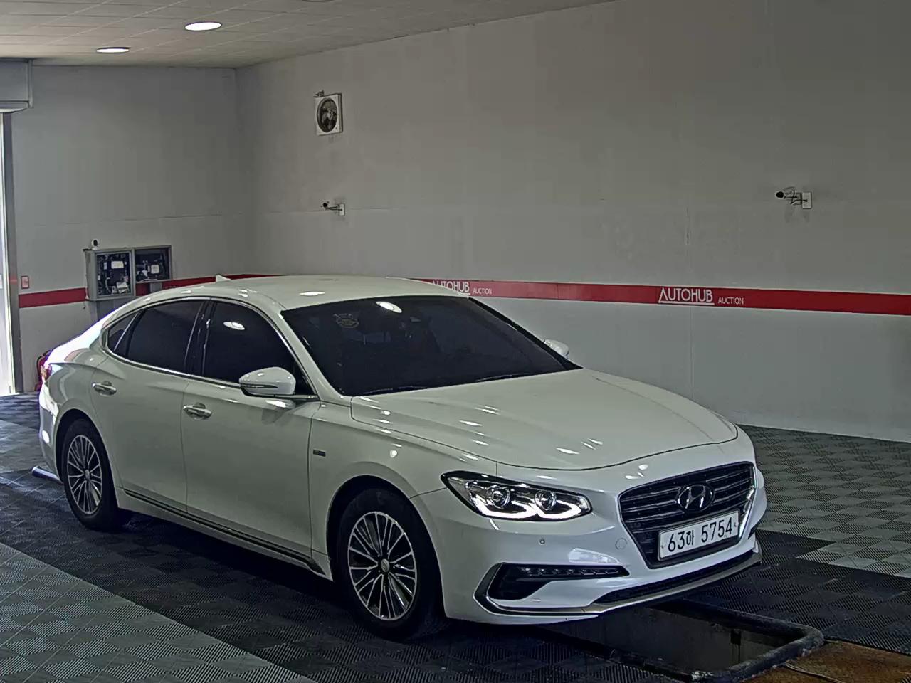 2018 - hyundai grandeur