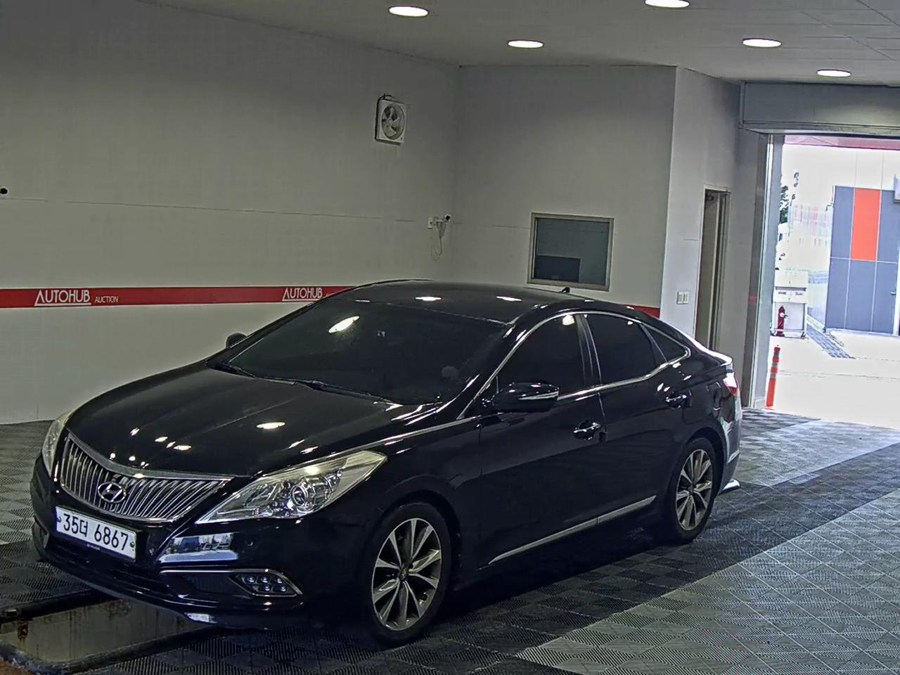 HYUNDAI GRANDEUR HG HG 300 NOBLE