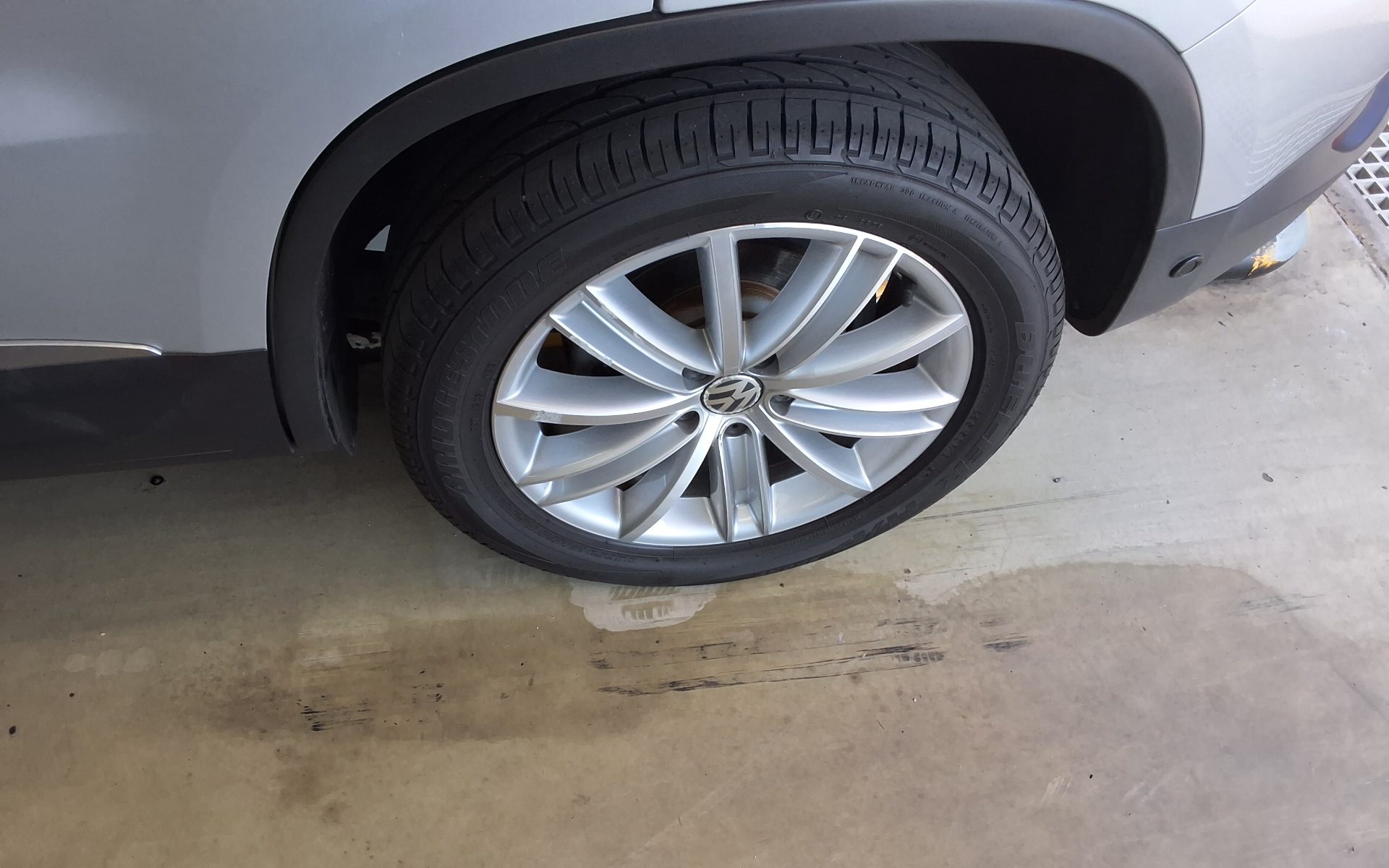2013 - volkswagen tiguan