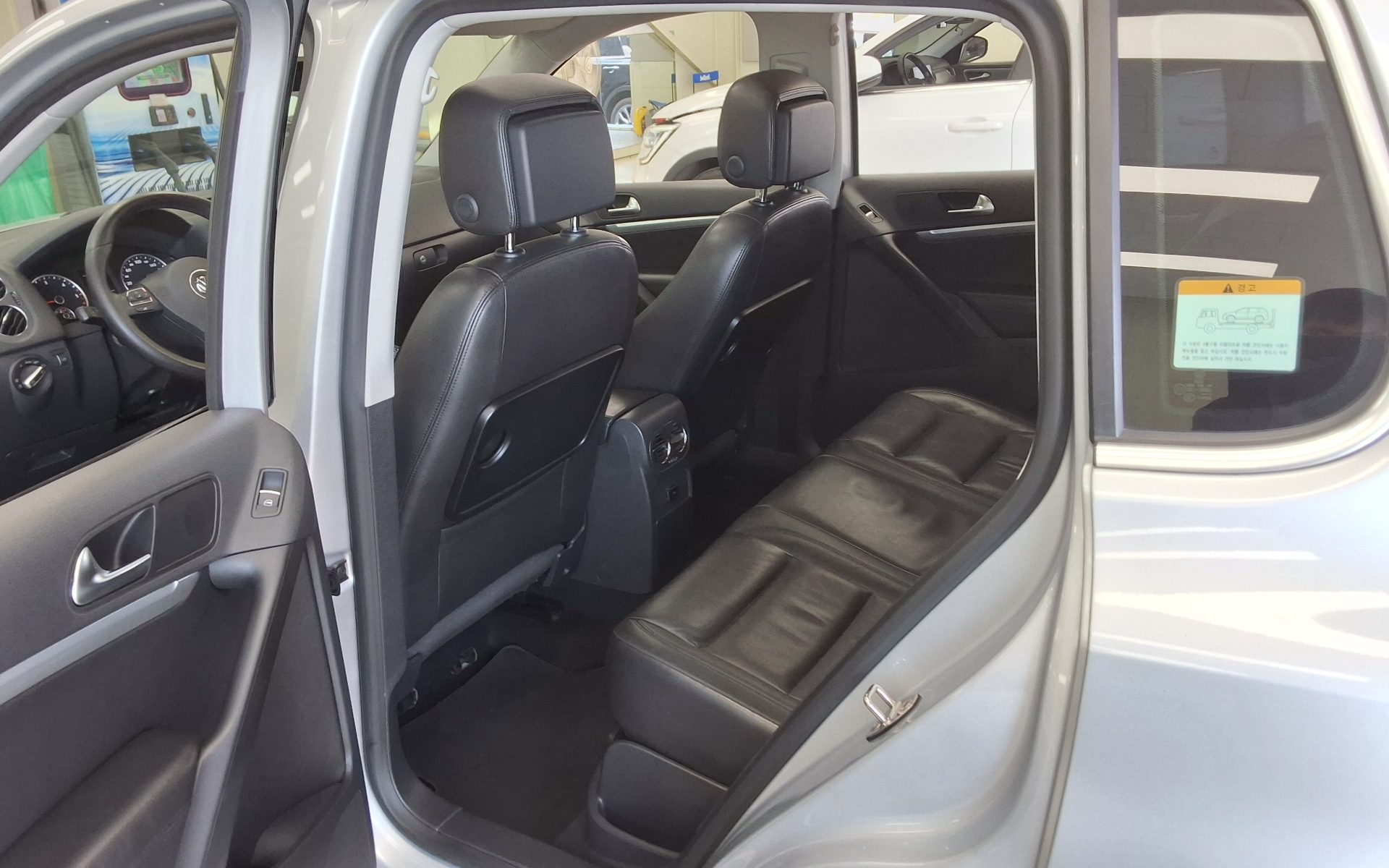 2013 - volkswagen tiguan