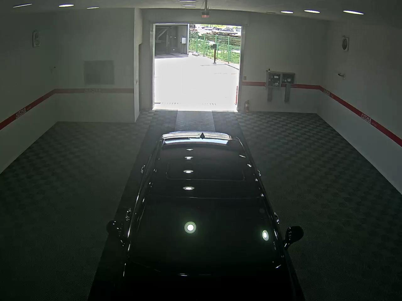 2021 - genesis g90