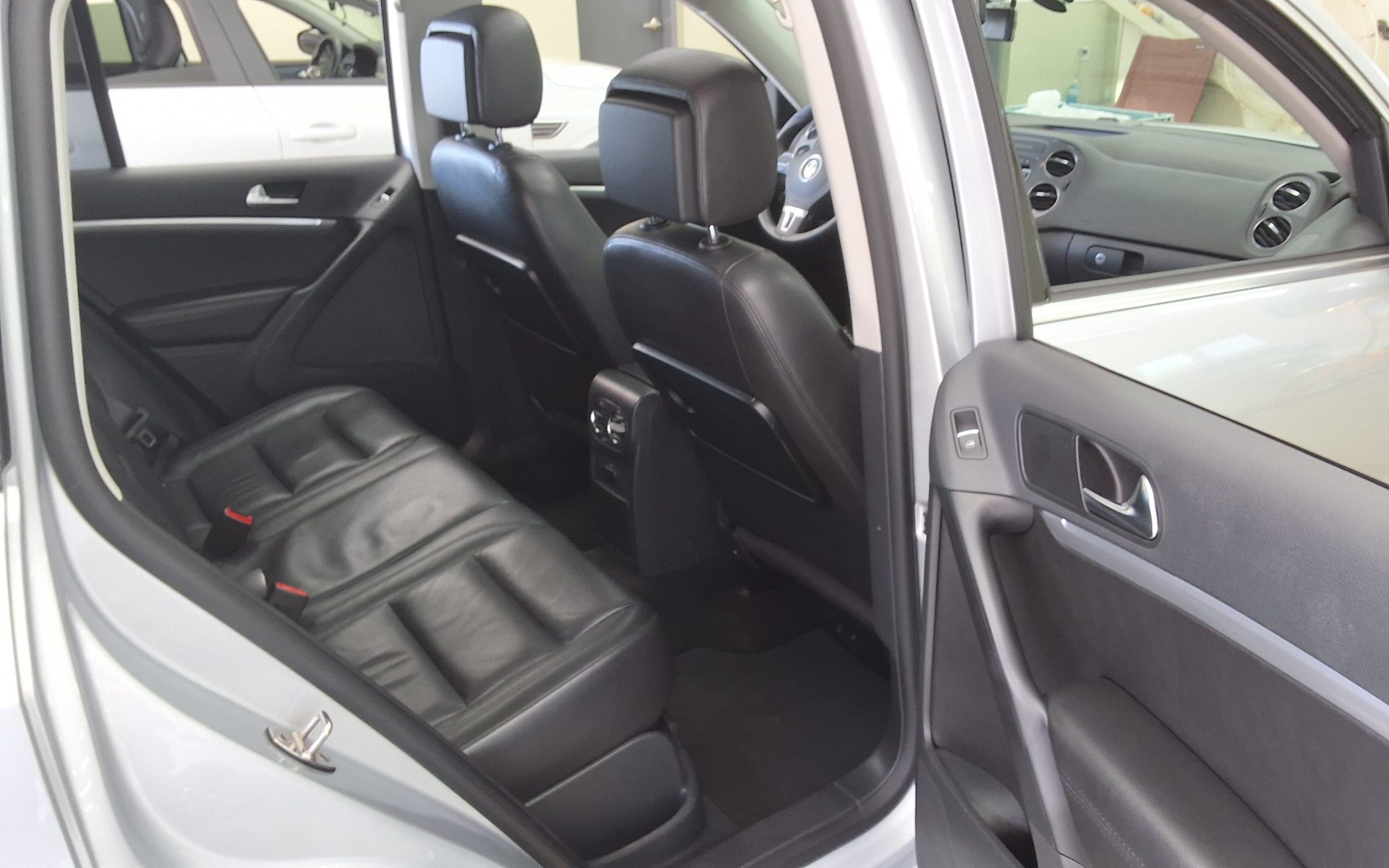 2013 - volkswagen tiguan