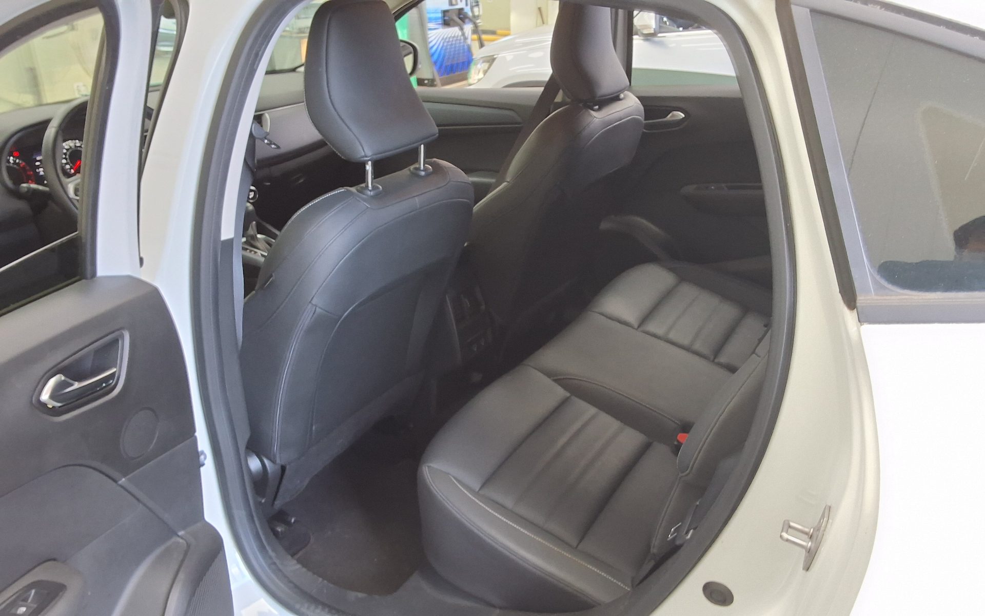 2021 - renault xm3